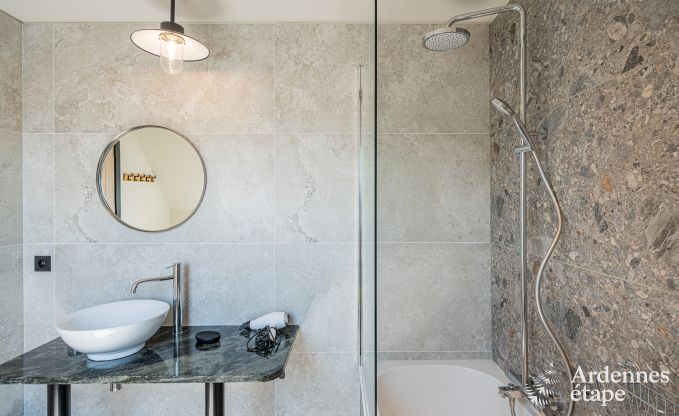 Leuk vakantiehuis in Somme-Leuze, Ardennen