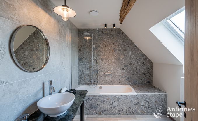 Leuk vakantiehuis in Somme-Leuze, Ardennen