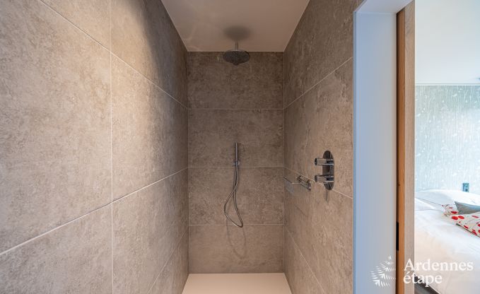 Leuk vakantiehuis in Somme-Leuze, Ardennen