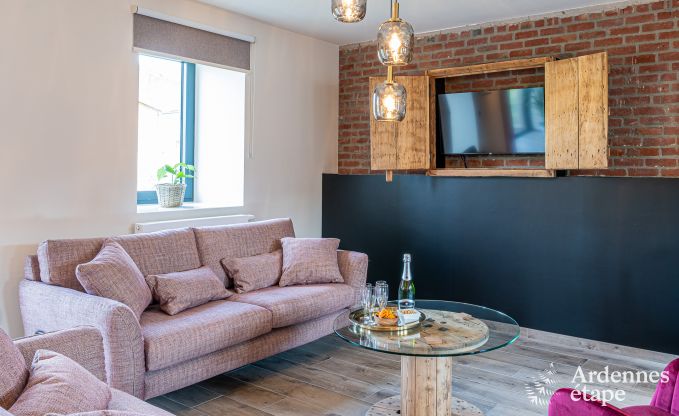 Vakantiewoning met moderne voorzieningen in Somme-Leuze, Ardennen