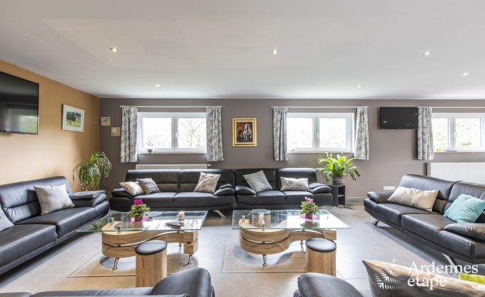 Vakantiehuis in Somme-Leuze voor 20 personen in de Ardennen