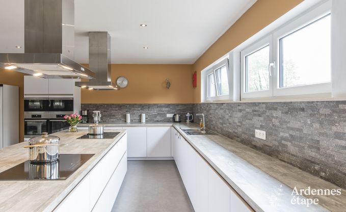 Vakantiehuis in Somme-Leuze voor 20 personen in de Ardennen