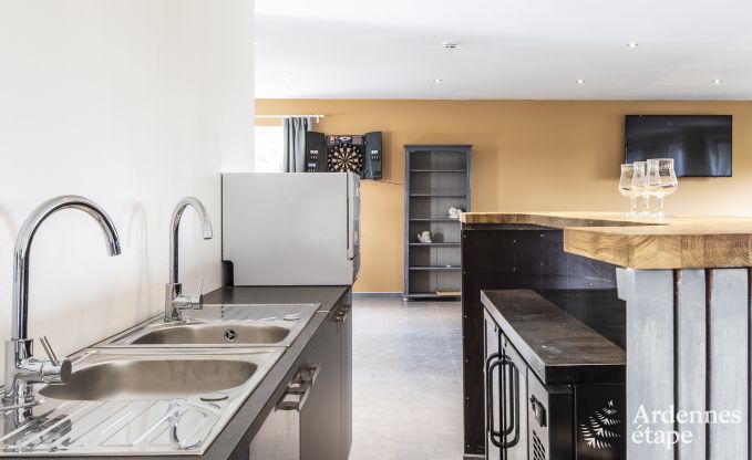 Vakantiehuis in Somme-Leuze voor 20 personen in de Ardennen