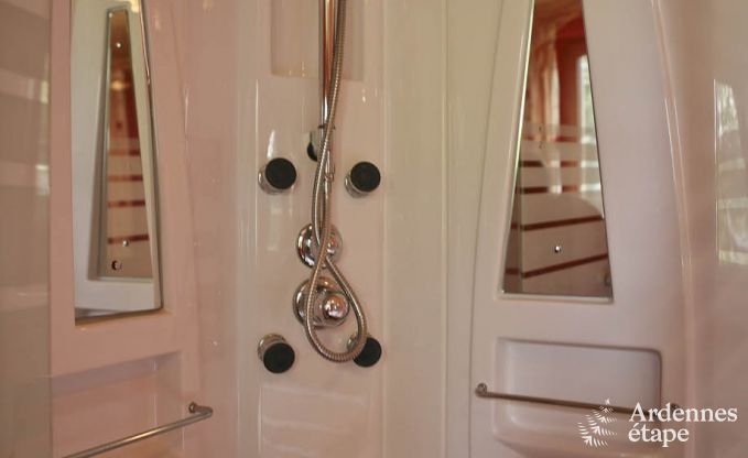 Chalet in Sourbrodt voor 11 personen in de Ardennen