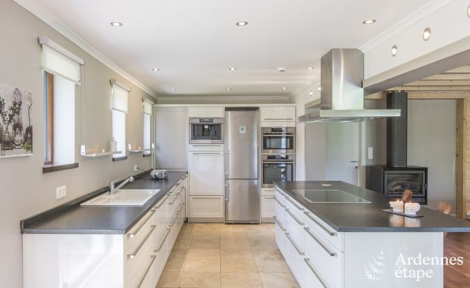 Chalet in Sourbrodt voor 12 personen in de Hoge Venen