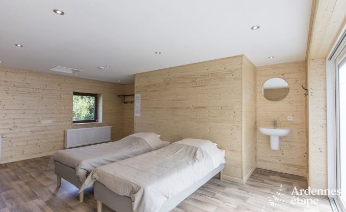 Chalet in Sourbrodt voor 12 personen in de Hoge Venen