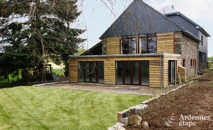 Vakantiehuis in Sourbrodt voor 15 personen in de Ardennen