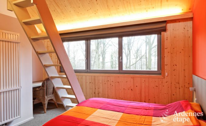 Ruime luxevilla in Spa voor 15 personen met 5 slaapkamers, sauna, buitenzwembad en privtuin