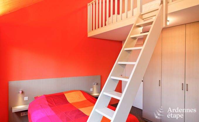 Ruime luxevilla in Spa voor 15 personen met 5 slaapkamers, sauna, buitenzwembad en privtuin