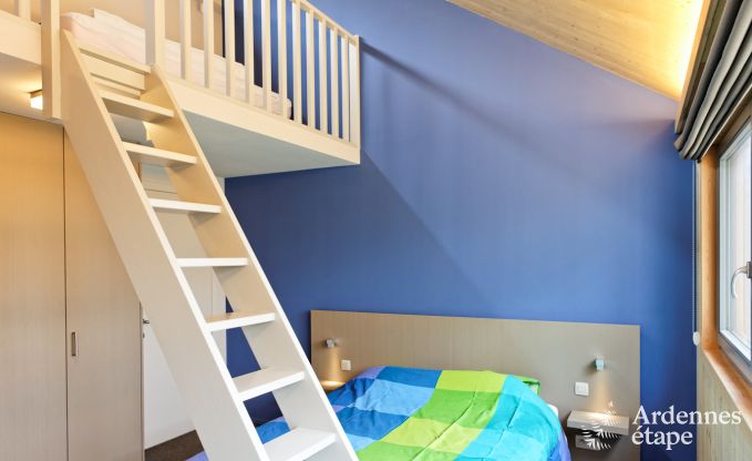 Ruime luxevilla in Spa voor 15 personen met 5 slaapkamers, sauna, buitenzwembad en privtuin