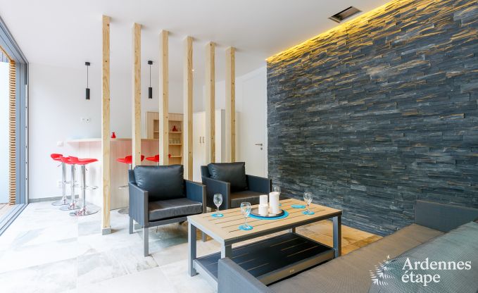 Ruime luxevilla in Spa voor 15 personen met 5 slaapkamers, sauna, buitenzwembad en priv�tuin