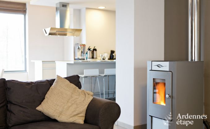 Ruime luxevilla in Spa voor 15 personen met 5 slaapkamers, sauna, buitenzwembad en priv�tuin