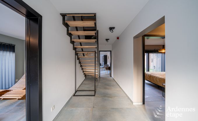 Luxeverblijf voor 10 personen met zwembad, jacuzzi, bij Spa en Francorchamps.