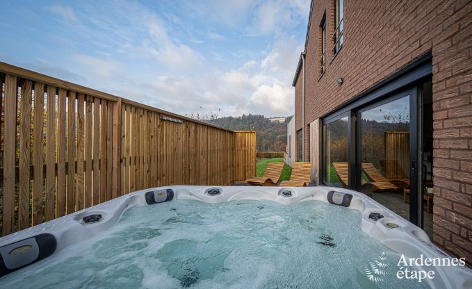 Luxeverblijf voor 10 personen met zwembad, jacuzzi, bij Spa en Francorchamps.