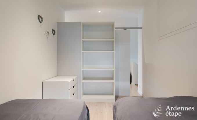 Ruime vakantiewoning voor 8 personen in Spa in de Ardennen: 4 slaapkamers, 2 badkamers en een priv�terras op 1 km van het stadscentrum.