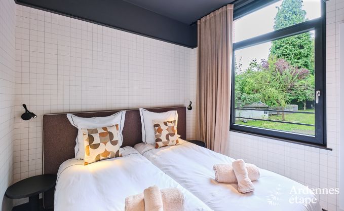 Charmante vakantiewoning in Spa met 2 slaapkamers, ontspanningsruimte en priv�terras met jacuzzi