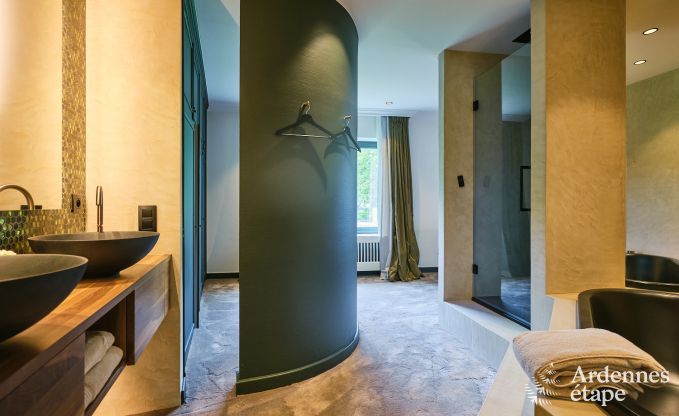 Luxe vakantiewoning in Spa voor 9 personen met 4 slaapkamers, 3 badkamers, sauna en infraroodcabine