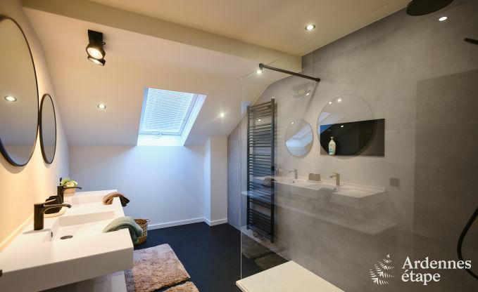 Luxe vakantiewoning in Spa voor 9 personen met 4 slaapkamers, 3 badkamers, sauna en infraroodcabine
