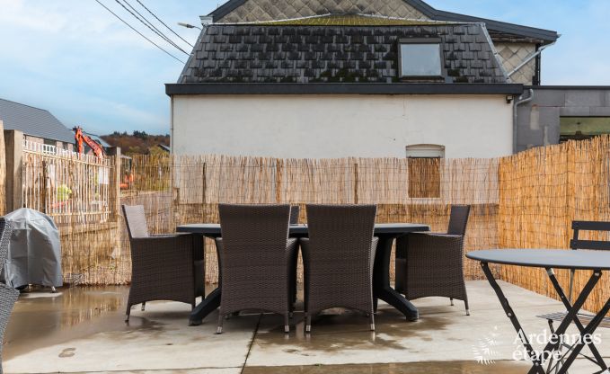 Ruime vakantiewoning voor 8 personen in Spa in de Ardennen: 4 slaapkamers, 2 badkamers en een priv�terras op 1 km van het stadscentrum.