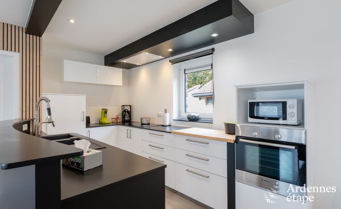 Ruime vakantiewoning voor 8 personen in Spa in de Ardennen: 4 slaapkamers, 2 badkamers en een priv�terras op 1 km van het stadscentrum.