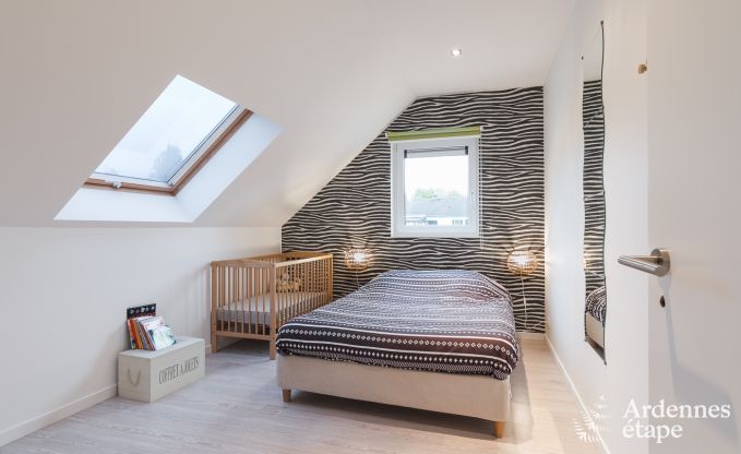 Ruime vakantiewoning voor 8 personen in Spa in de Ardennen: 4 slaapkamers, 2 badkamers en een priv�terras op 1 km van het stadscentrum.