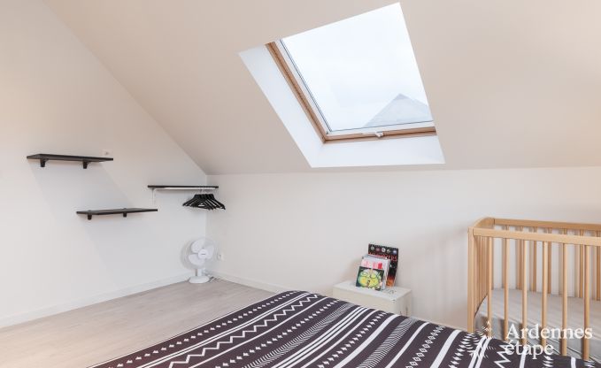 Ruime vakantiewoning voor 8 personen in Spa in de Ardennen: 4 slaapkamers, 2 badkamers en een priv�terras op 1 km van het stadscentrum.