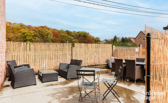 Ruime vakantiewoning voor 8 personen in Spa in de Ardennen: 4 slaapkamers, 2 badkamers en een priv�terras op 1 km van het stadscentrum.