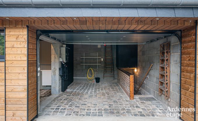 Chalet voor 4 personen in Stavelot met jacuzzi, houtkachel en privterras