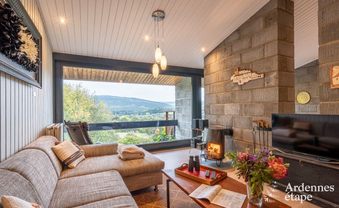 Chalet voor 4 personen in Stavelot met jacuzzi, houtkachel en privterras