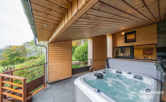 Chalet voor 4 personen in Stavelot met jacuzzi, houtkachel en privterras