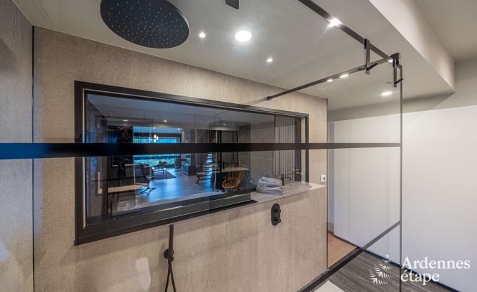 Chalet voor 4 personen in Stavelot met jacuzzi, houtkachel en privterras