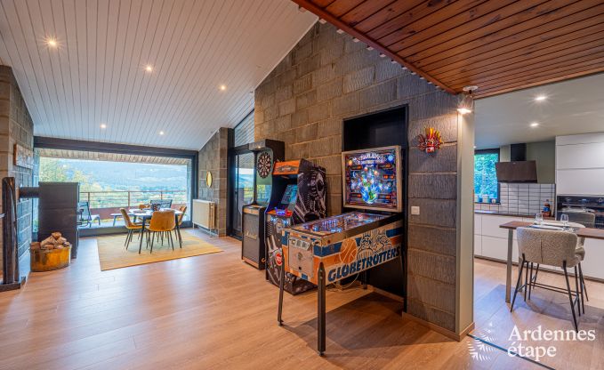 Chalet voor 4 personen in Stavelot met jacuzzi, houtkachel en privterras