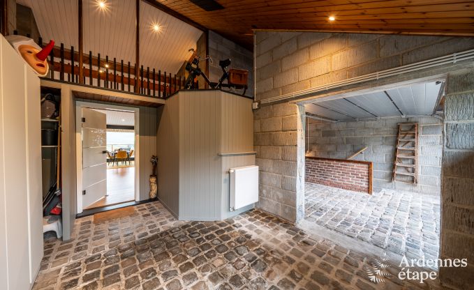 Chalet voor 4 personen in Stavelot met jacuzzi, houtkachel en privterras