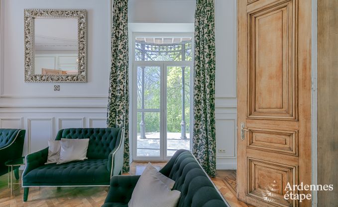 Luxe kasteel in Stavelot voor 8 met zwembad en tuin in de Hoge Venen