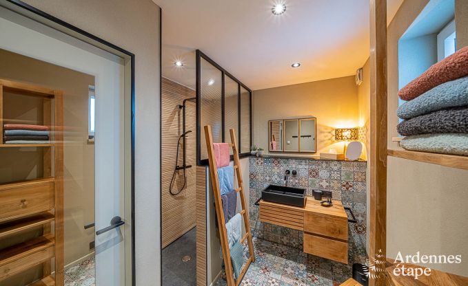 Vakantiehuis in Stavelot met jacuzzi en uitzicht voor 4 personen in de Ardennen