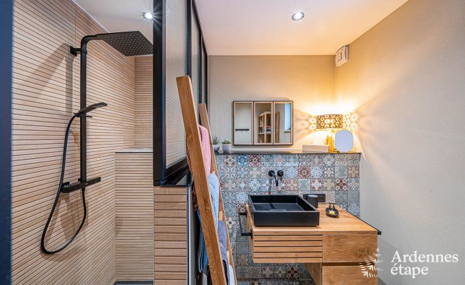 Vakantiehuis in Stavelot met jacuzzi en uitzicht voor 4 personen in de Ardennen