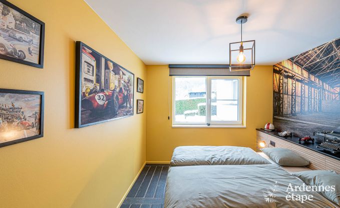 Vakantiehuis in Stavelot met jacuzzi en uitzicht voor 4 personen in de Ardennen