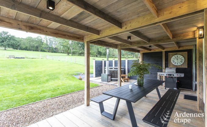 Vakantiehuis in Stavelot: verblijf in de Ardennen voor 10 personen met sauna en priv� tuin