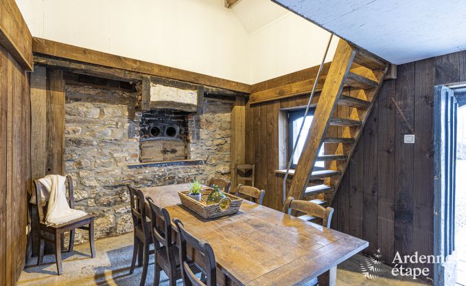 Vakantiehuis in Stavelot voor 12/15 personen in de Ardennen