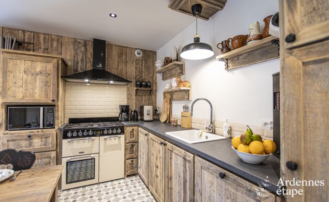 Vakantiehuis in Stavelot: verblijf in de Ardennen voor 10 personen met sauna en priv� tuin