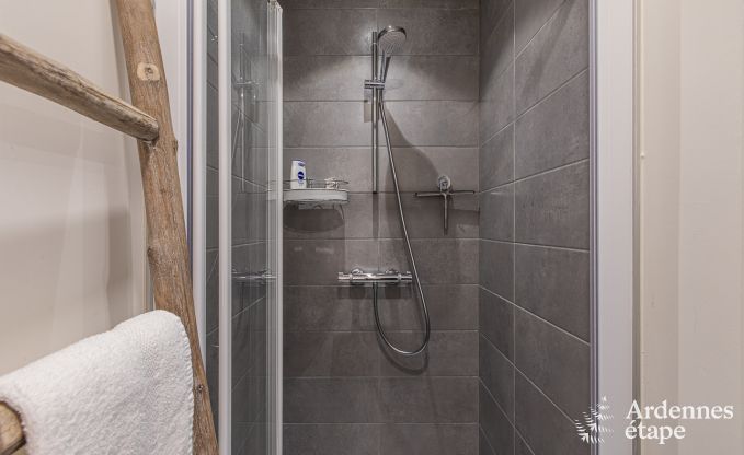 Vakantiehuis in Stavelot: verblijf in de Ardennen voor 10 personen met sauna en priv� tuin