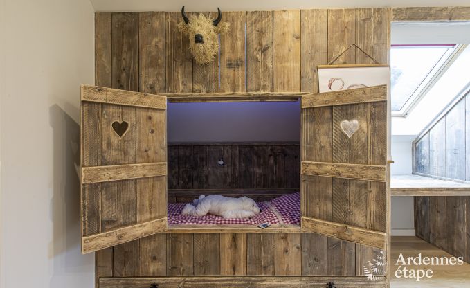 Vakantiehuis in Stavelot: verblijf in de Ardennen voor 10 personen met sauna en priv� tuin