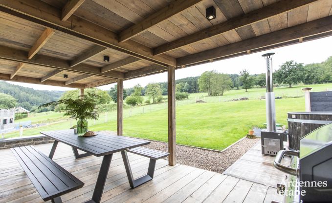 Vakantiehuis in Stavelot: verblijf in de Ardennen voor 10 personen met sauna en priv� tuin