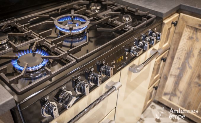 Vakantiehuis in Stavelot: verblijf in de Ardennen voor 10 personen met sauna en priv� tuin