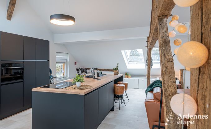 Comfortabele chalet voor 4 personen in Stoumont met 2 slaap- en badkamers outdoor jacuzzi en sauna