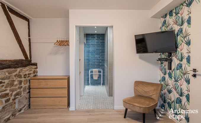 Comfortabele chalet voor 4 personen in Stoumont met 2 slaap- en badkamers outdoor jacuzzi en sauna