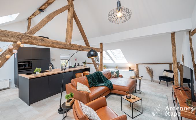 Comfortabele chalet voor 4 personen in Stoumont met 2 slaap- en badkamers outdoor jacuzzi en sauna