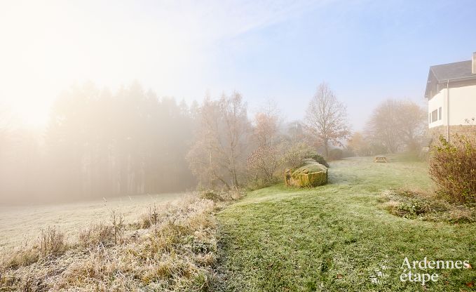 Ruime vakantiewoning voor 8 personen in Stoumont met 4 badkamers, priv�terras, sauna en speelruimte