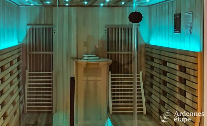 Ruime vakantiewoning voor 8 personen in Stoumont met 4 badkamers, priv�terras, sauna en speelruimte