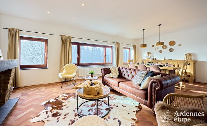Ruime vakantiewoning voor 8 personen in Stoumont met 4 badkamers, priv�terras, sauna en speelruimte